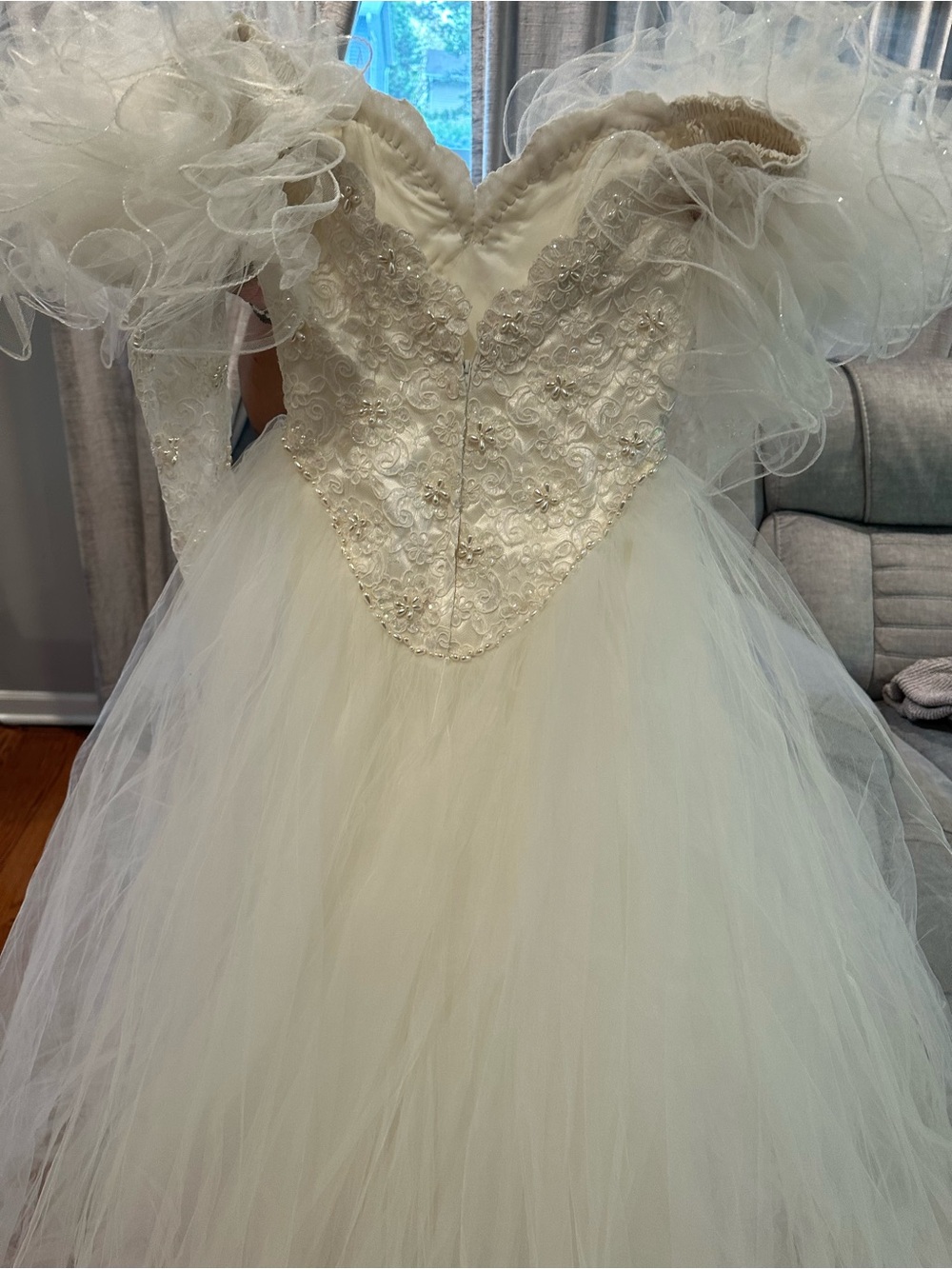 White  Tulle Ball Gown Wedding Dress with Beaded Bodice